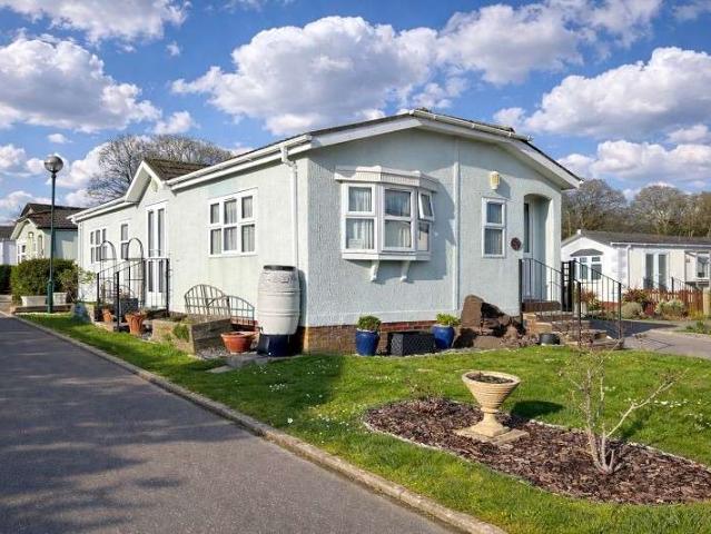 Park Home for sale in Ashurst Bridge, Hampshire