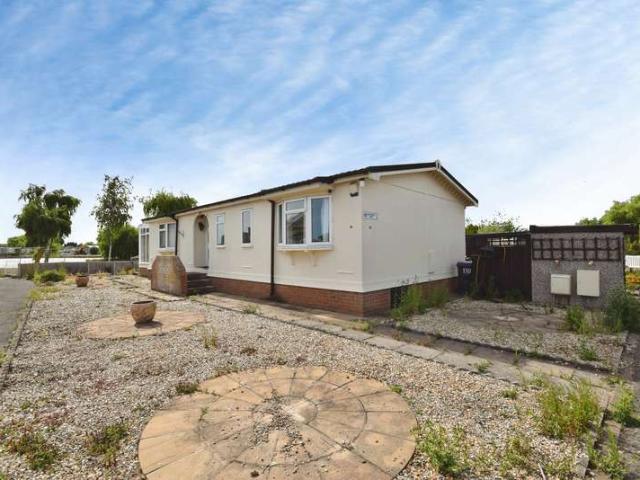 Park Home for sale in Winthorpe, Belleau