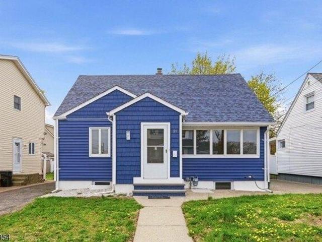 House for sale in Passaic, New Jersey