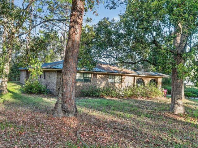 House for sale in Pierce, Georgia