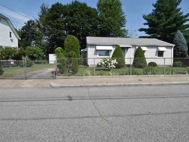 House for sale in Pawtucket, Rhode Island