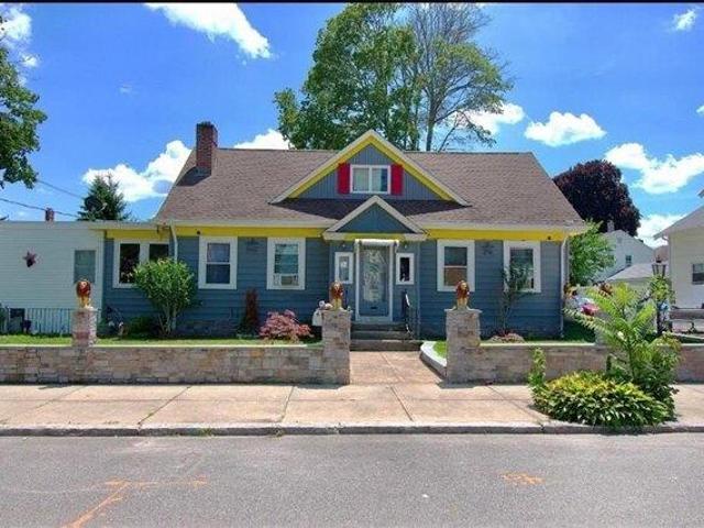 House for sale in Pawtucket, Rhode Island