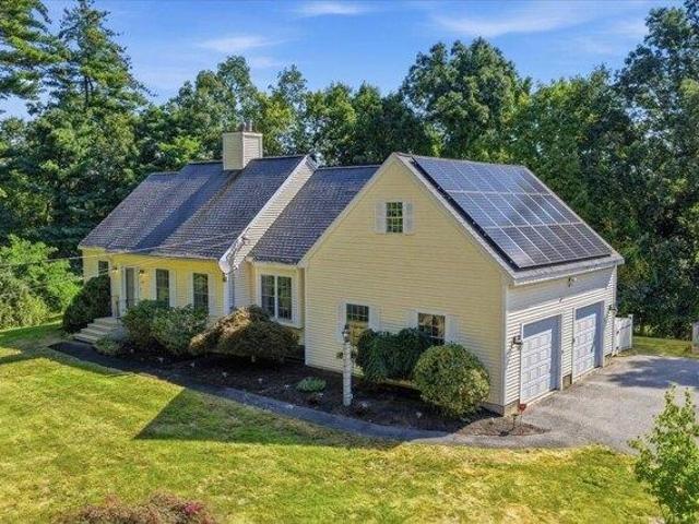 House for sale in New Hampshire