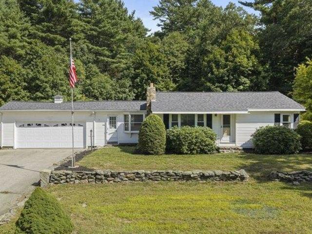House for sale in Pembroke, Plymouth County