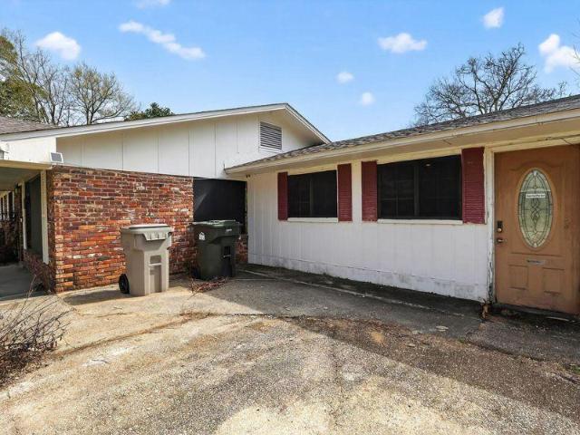 House for sale in Pensacola, Florida