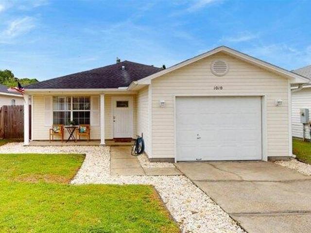 House for sale in Pensacola, Florida