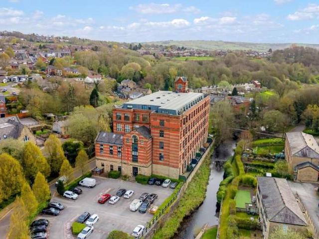 Apartment for sale in Lee Bank, Greater Manchester