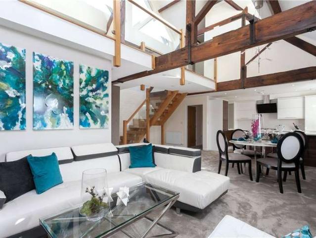 Apartment for sale in Little London, Oakhill