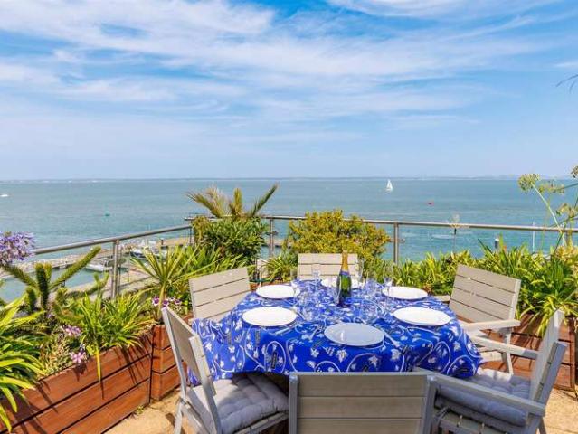 Apartment for sale in Cowes, Isle Of Wight