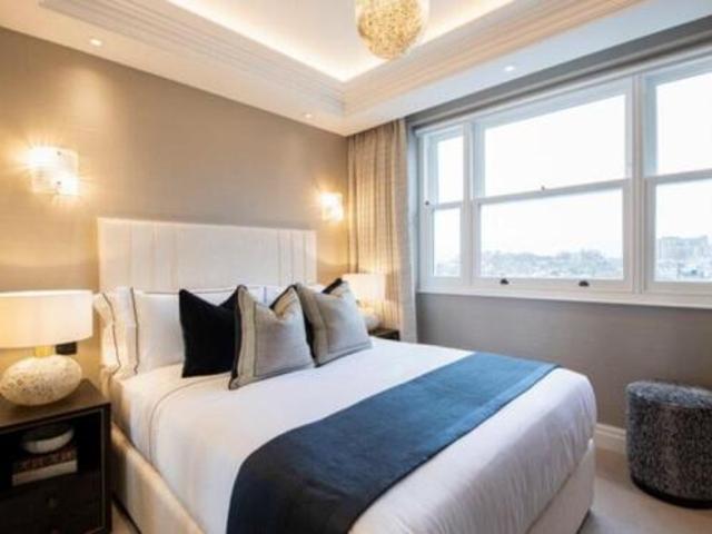 Apartment for rent in Kensington, Calderstones