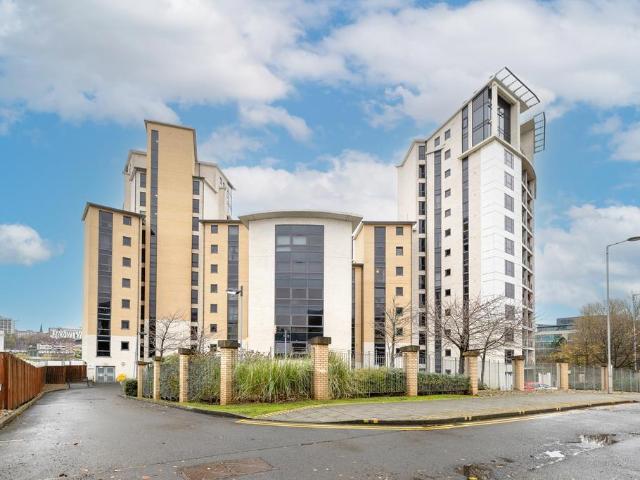 Flat for sale in Tyne And Wear