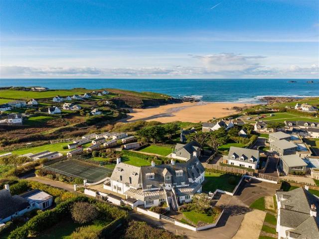 Flat for sale in Treyarnon, Cornwall