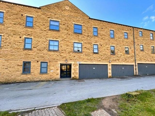 Flat for sale in Friendly, Sowerby Bridge