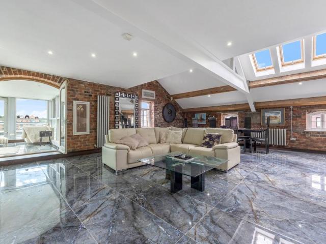 Flat for sale in North Shields, North Tyneside