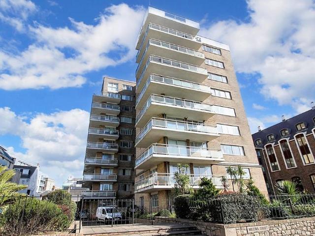 Flat for sale in St Helier, Greater London