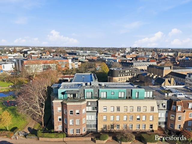 Flat for sale in Moulsham, Chelmsford
