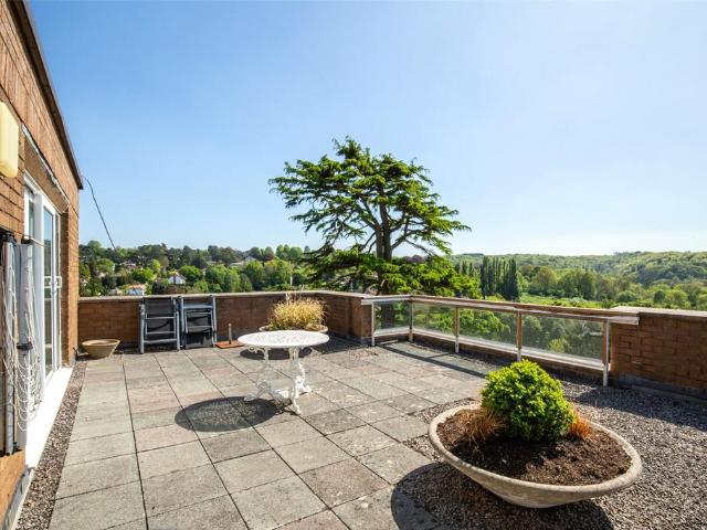 Flat for sale in Feckenham, City Of Bristol