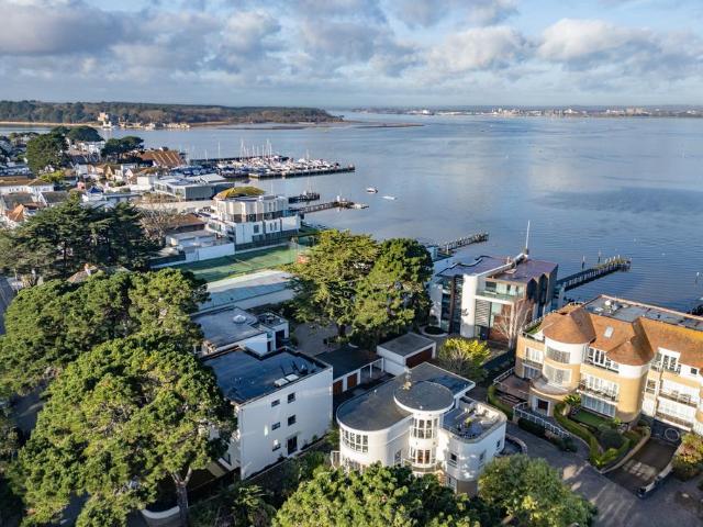 Flat for sale in Sandbanks, Isle Of Man