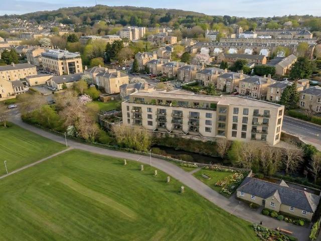 Flat for sale in Balgreen, Murrayfield
