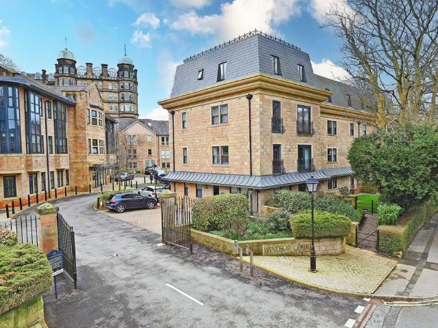 Flat for sale in Low Harrogate, Harrogate