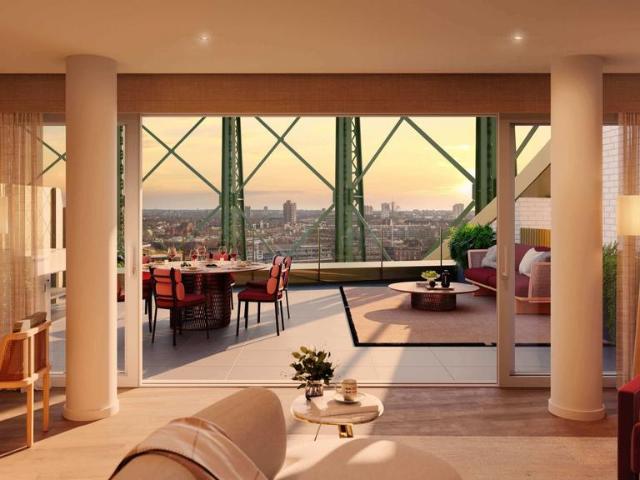 Flat for sale in Oval, Greater London