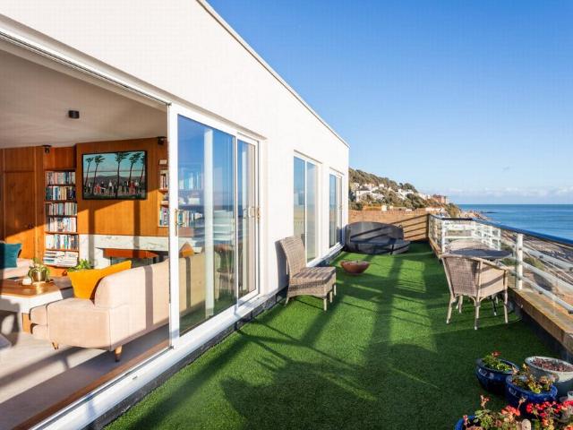 Flat for sale in Golden Valley, Folkestone