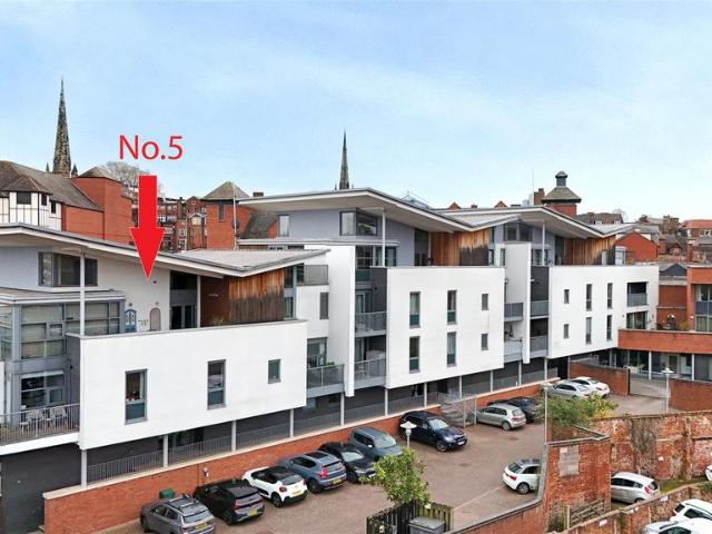 Flat for sale in Frankwell