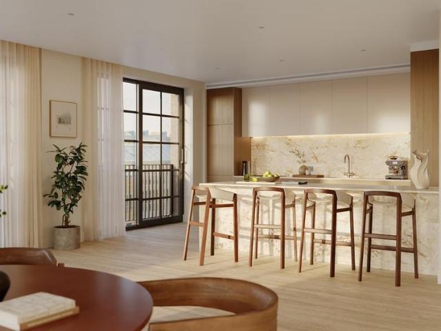 Flat for sale in London Borough of Wandsworth, Greater London