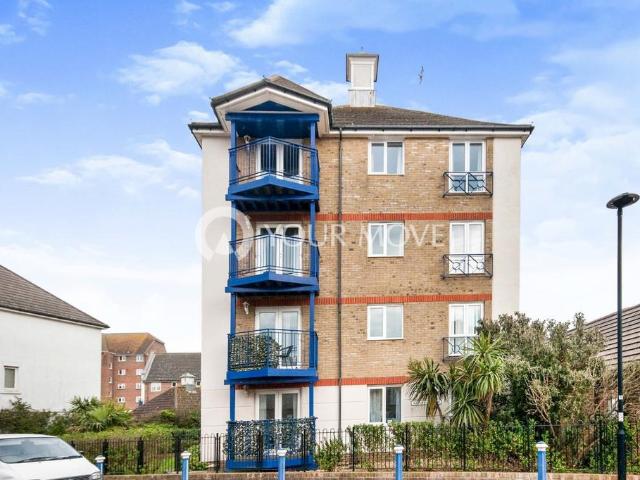 Flat for sale in Sovereign Harbour, Eastbourne