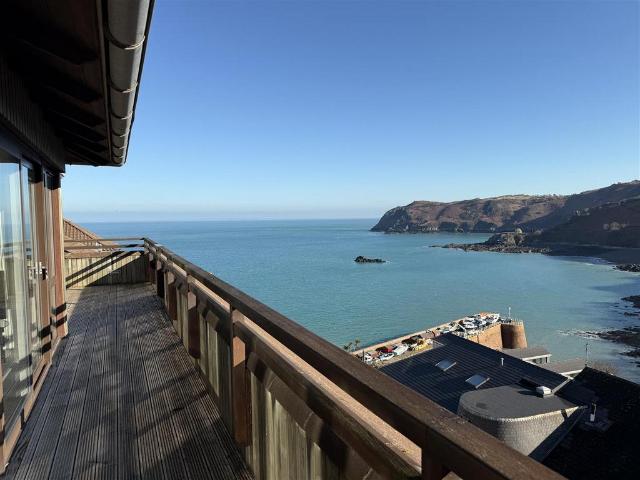 Flat for sale in St John, Cornwall