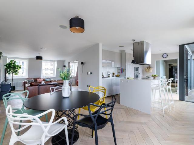 Flat for sale in Covent Garden, Greater London