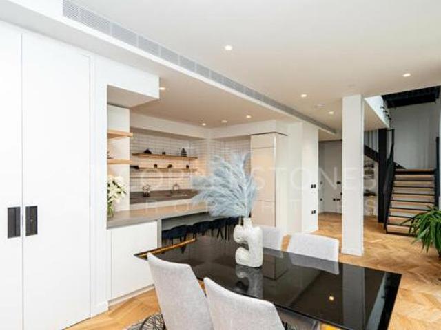 House for sale in City of London, Greater London