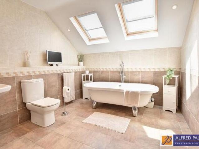Apartment for sale in East Boldon, Tyne And Wear