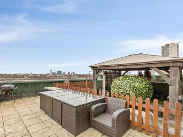 House for sale in Brentford, Greater London