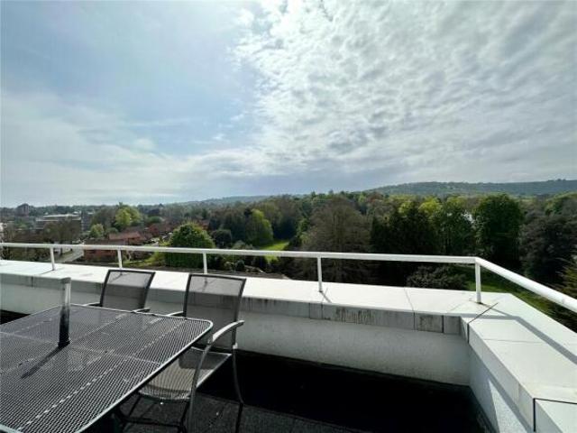 Apartment for sale in Eastbourne, East Sussex