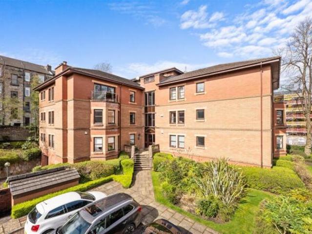 Apartment for sale in Partick, Scotland
