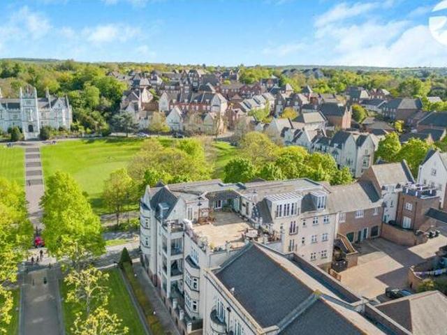 House for sale in Swanscombe and Greenhithe, Monks Orchard