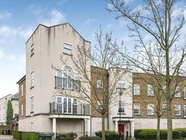 House for sale in Greenhithe, Dartford