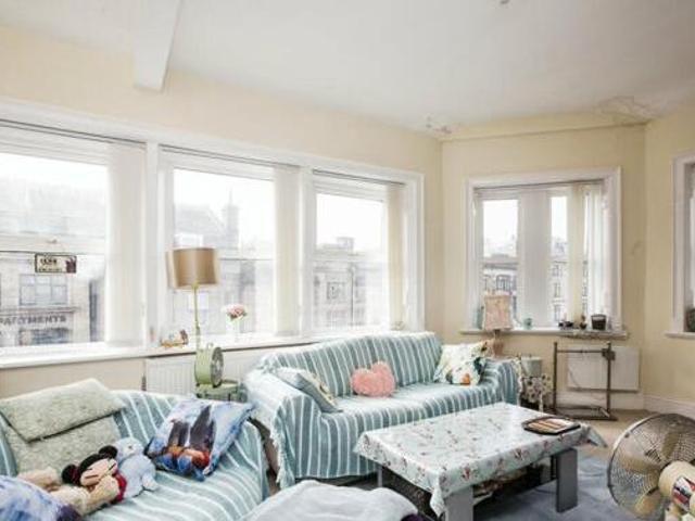House for sale in Boothtown, Halifax