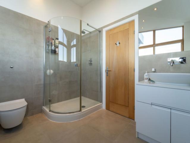 Apartment for sale in Richmond Hill, West Yorkshire