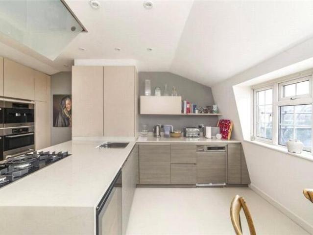 Apartment for sale in Cat Hill