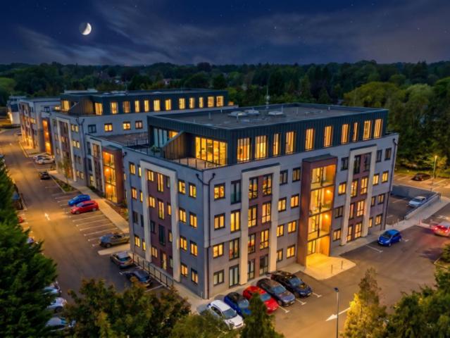 Apartment for sale in Solihull, West Midlands