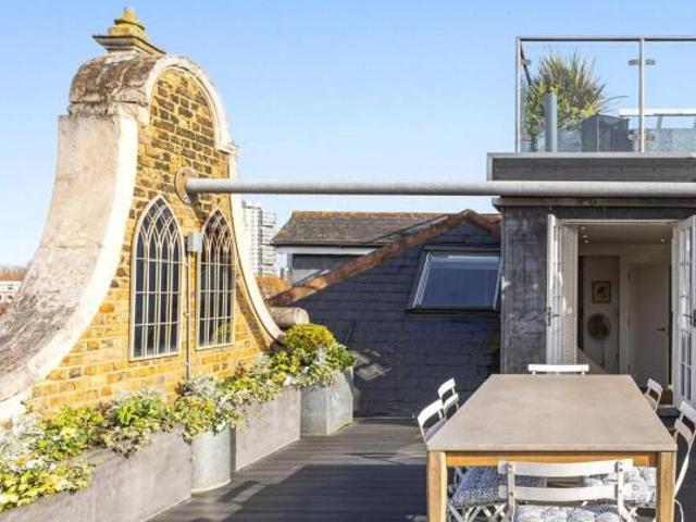 Apartment for sale in Cat Hill