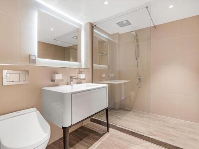 Property for sale in Central, Heathlands