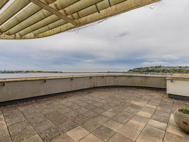 Apartment for sale in Cardiff