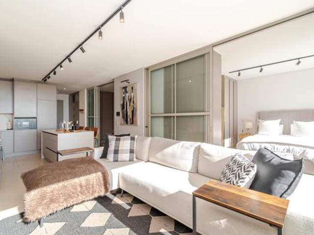 Apartment for sale in Cape Town, Western Cape