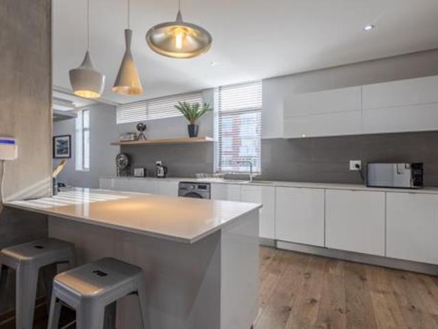 Apartment for sale in Cape Town, Western Cape