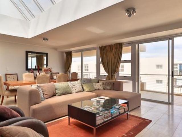 Apartment for sale in Cape Town, Western Cape