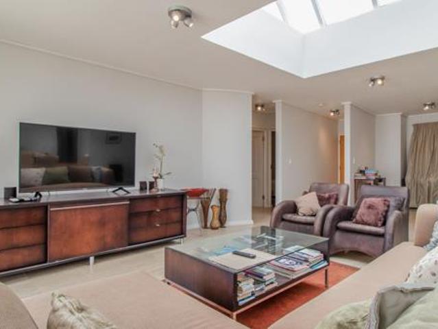 Apartment for sale in Cape Town, Western Cape