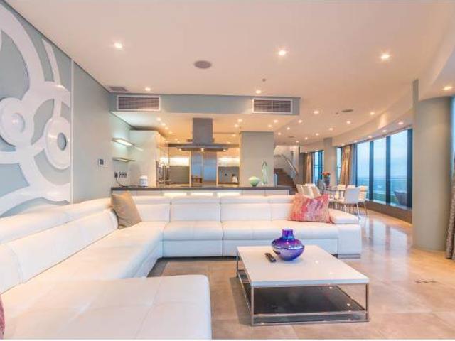 Apartment for sale in Seaview, Kwazulu-natal